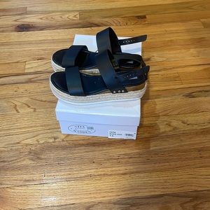Steve Madden Catia Black Leather Platform Sandal